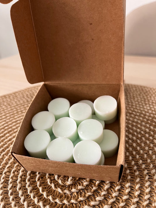 Sándalo y bergamota.