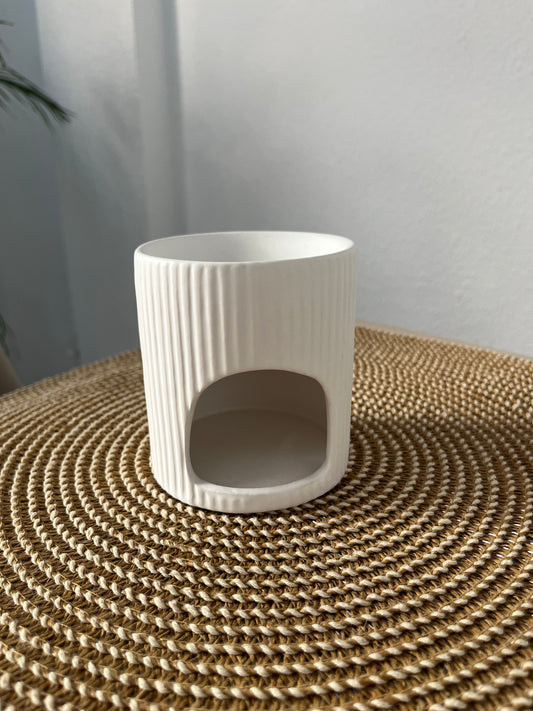 ✨ Quemador de cerámica blanco – Elegancia y calma en tu hogar 🤍 ✨